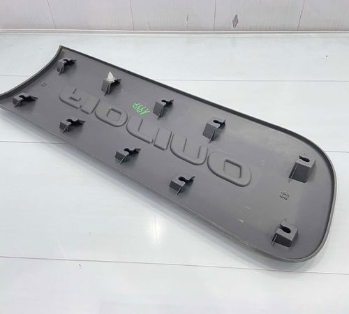 Moldura Lateral Esquerda Fiat Fiorino 2015/2022