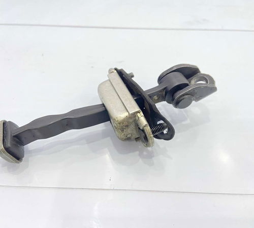 Limitador Traseiro Esquerdo Ford Fiesta 2003/2014