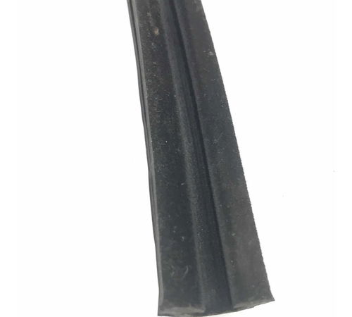 Borracha Canaleta Porta Dianteira Direita Gm Celta 2007/2015