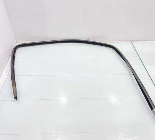 Borracha Canaleta Dianteira Direita Ford Fiesta 2003/2014