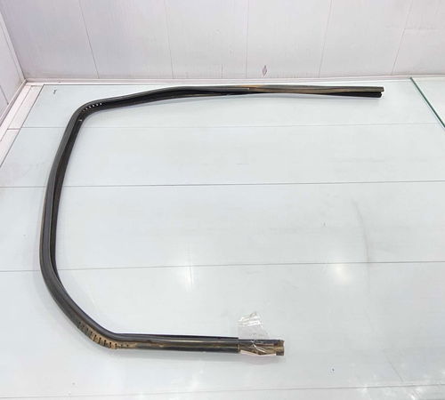 Borracha Canaleta Traseira Direita Chevrolet Celta 2007/2015