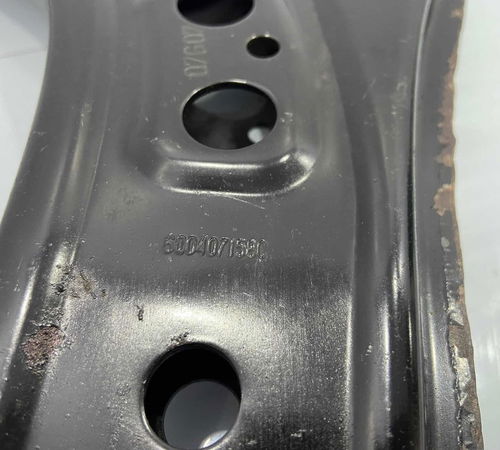 Bandeja Balança Direita Volkswagen Polo 2003/2012