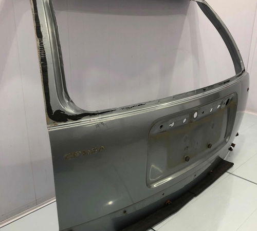 Capô Tampa Traseira Chevrolet Corsa Wagon 1999/2002