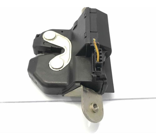 Fechadura Capô Tampa Traseira Fiat Idea Adventure 2011/2018