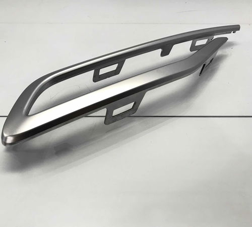 Moldura Refletor Olho De Gato Esquerdo Vw Nivus 2020/2023