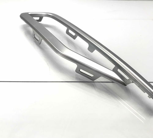 Moldura Refletor Olho De Gato Esquerdo Vw Nivus 2020/2023