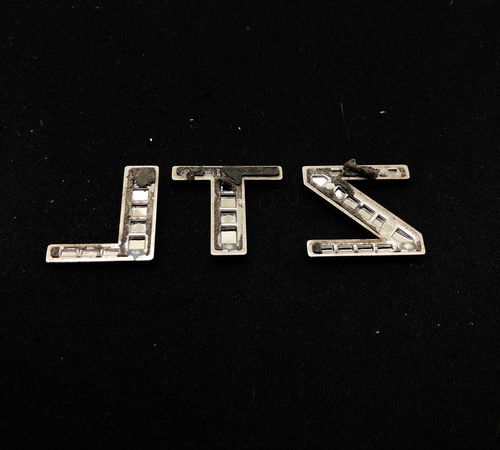 Emblema Ltz Capô Traseiro Chevrolet Onix 2013/2019