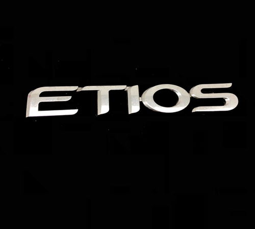 Emblema Etios Capô Traseiro Etios Hatch...