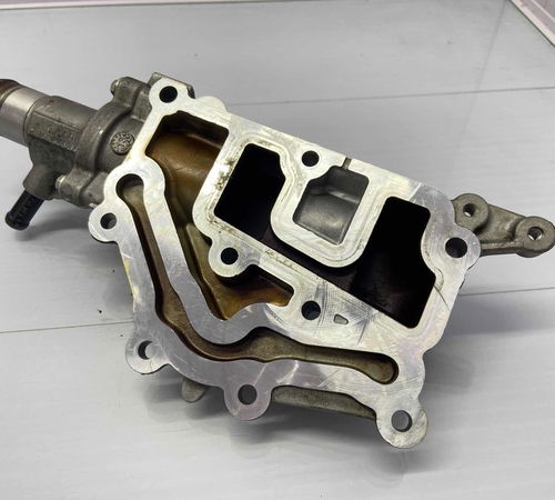 Carcaça Válvula Termostática 2.0 Renault Duas 2010/2015