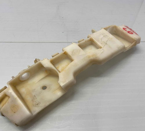 Guia Pára-choque Dianteiro Direito Renault Sandero 2015/2019