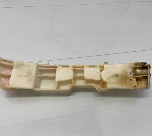 Guia Pára-choque Dianteiro Direito Renault Sandero 2015/2019