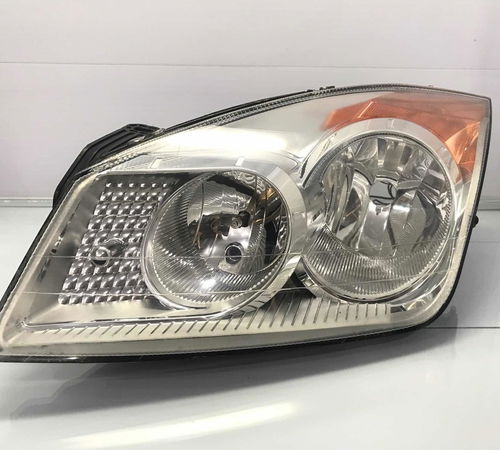 Farol Esquerdo Ford Fiesta 2006/2010