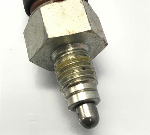 Botão Sensor Engate Ré Volkswagen 1.6 Power 2009/2018