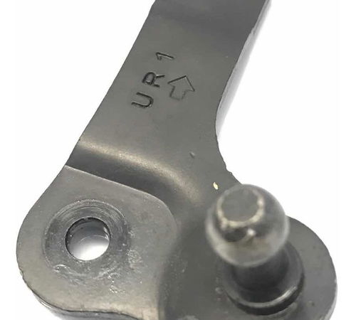 Suporte Esquerdo Amortecedor Capô Tras Corolla Cross 21/23