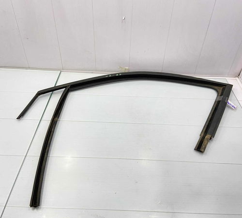 Borracha Canaleta Dianteira Esquerda Vw Up 2014/2020