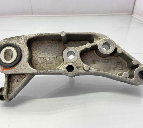 Suporte Coxim Câmbio Gm  Onix Spin  Prisma 1.4 1.8 2013/2016