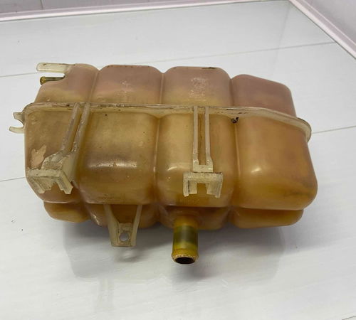 Reservatório Agua Motor Radiador Fiat Palio Siena 1.4 05/15