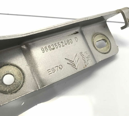 Dobradiça Direita Capô Dianteiro Citroën C3 2013/2020