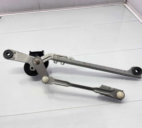 Máquina Limpador Pára-brisa Toyota Etios 2013/2021