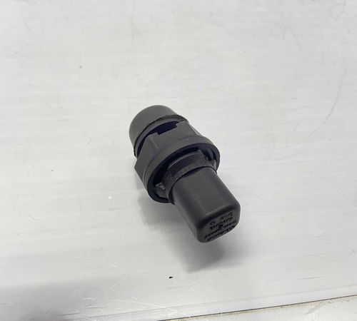 Batente Capô Traseiro Volkswagen Spacefox 2006/2009