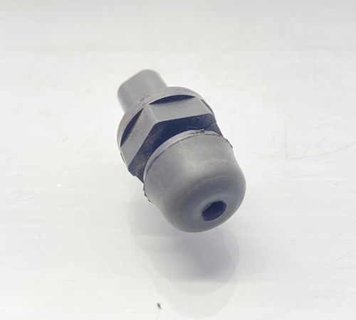 Batente Capô Traseiro Volkswagen Spacefox 2006/2009