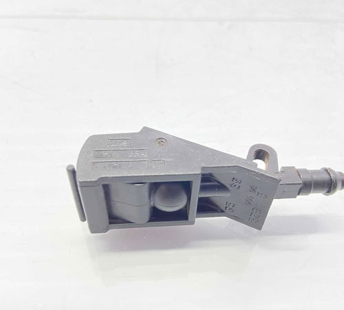 Esguicho Brucutu Capô Dianteiro Volkswagen Fox 2006/2009