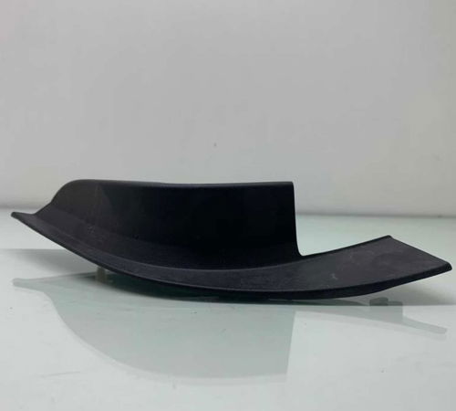 Moldura Interna Retrovisor Direito Chevrolet Onix 2013/2019