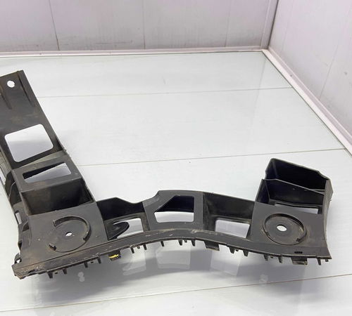 Guia Suporte Direito Pára-choque Traseiro Vw Tiguan 2012/17