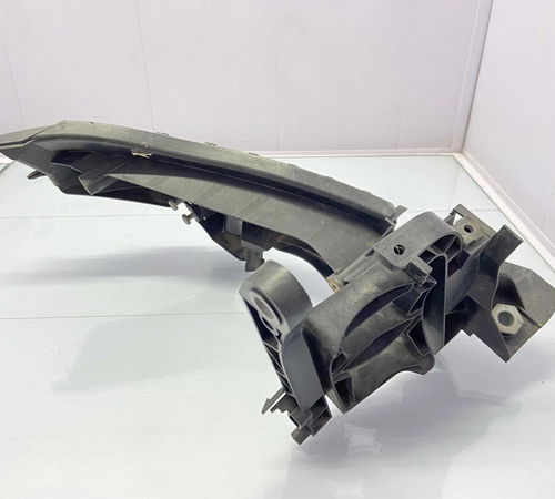 Suporte Guia Farol Esquerdo Audi A4 2009/2012