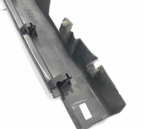 Spoiler Lateral Direito Caixa De Ar Nissan Tiida 08/15