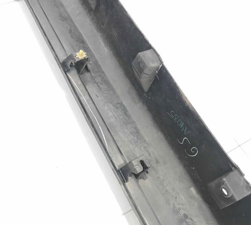 Spoiler Lateral Direito Caixa De Ar Nissan Tiida 08/15