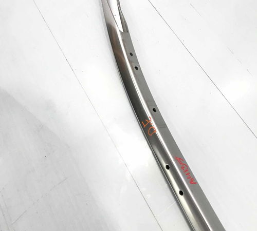 Rack De Teto Esquerdo Volkswagen Tiguan 2011/2016