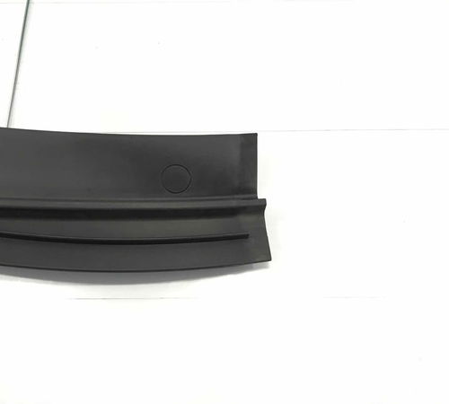 Grade Churrasqueira Direita Volkswagen Tiguan 2011/2015