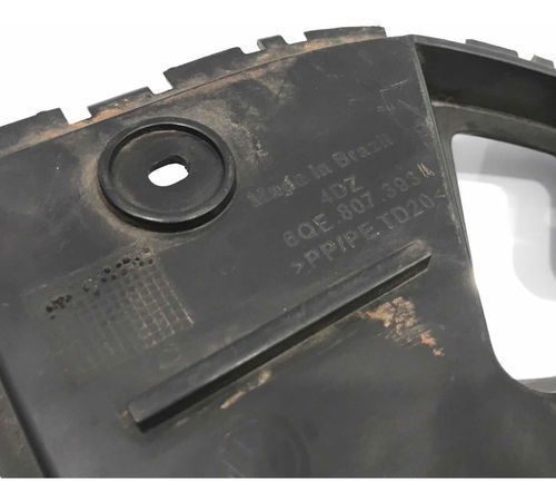 Guia Esquerdo Pára-choque Traseiro Vw Polo Sedan 2012/2015