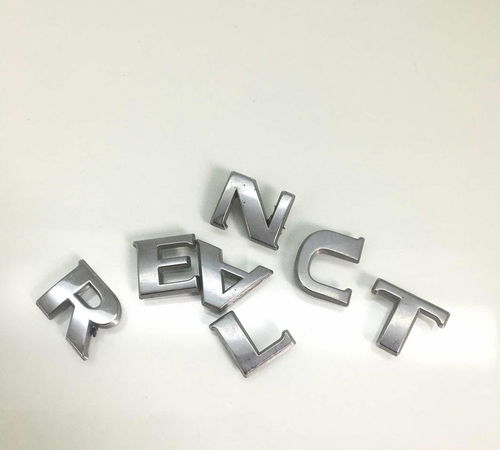 Emblema Tampa Traseira Renault Oroch 16/20