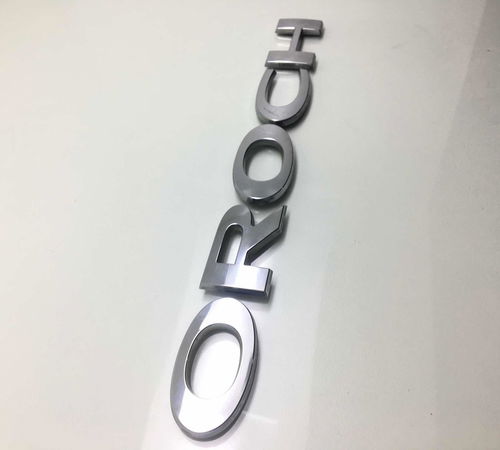 Emblema Tampa Traseira Renault Oroch 16/20