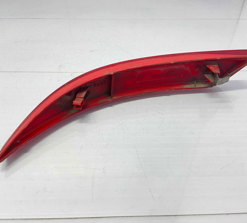Refletor Olho De Gato Direito Fiat Grand Siena 2012/2021