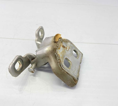 Dobradiça Porta Dianteira Esquerda Renault Sandero 2015/2020