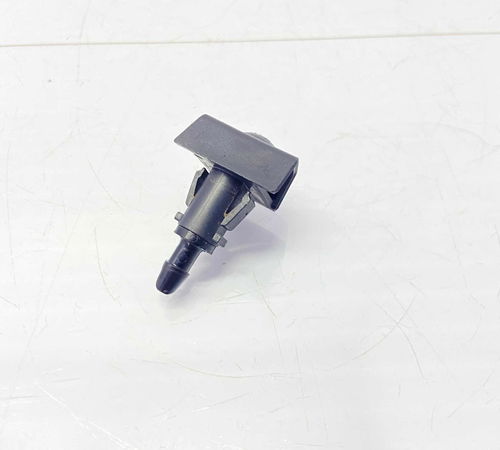 Brucutu Esguicho Dianteiro Nissan Versa 2012/2020