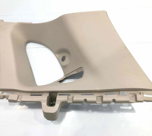 Moldura Superior Canto Direito Traseiro Honda Fit 2015/2020