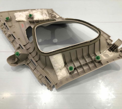 Moldura Superior Canto Direito Traseiro Honda Fit 2015/2020