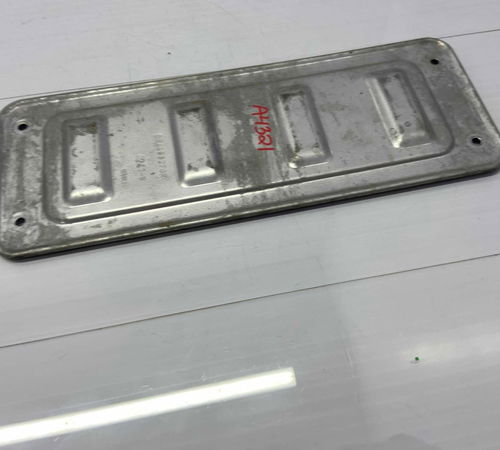 Chapa Fechadura Tampa Traseira Renault Renault Oroch 2016/20