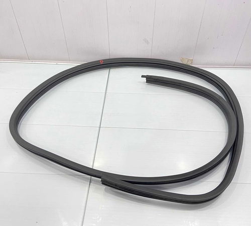 Borracha Vedação Porta Diant. Direita Renault Sandero 07/14