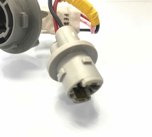 Soquete Direito Lanterna Capô Hyundai Ix35 2009/2013