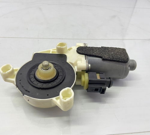 Motor Maquina De Vidro Dianteiro Esq Volkswagen Polo 2007/12