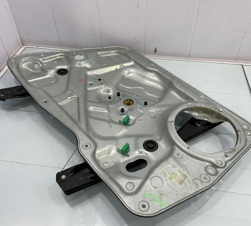Maquinda De Vidro Dianteira Direita Volkswagen Tiguan 10/15