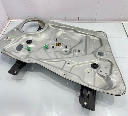Maquina De Vidro Dianteira Esq Volkswagen Tiguan 10/15
