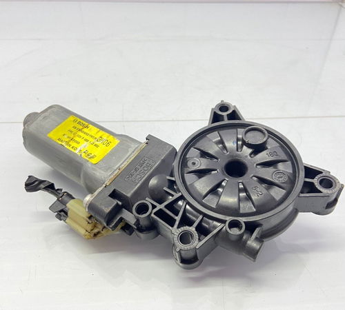 Motor Maquina Vidro Dianteiro Direito Kia Sorento 13/15