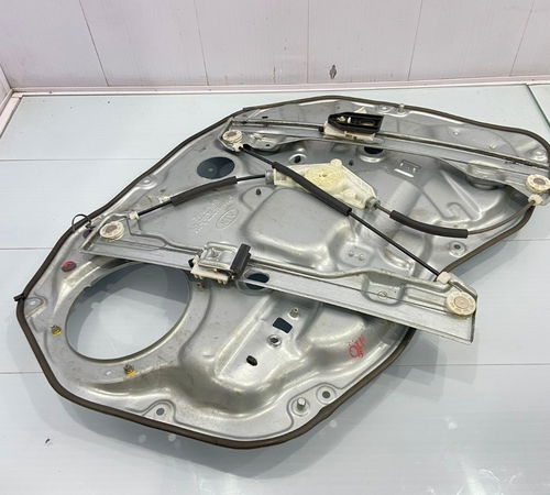 Maquina De Vidro Dianteira Direita Kia Sorento 09/15