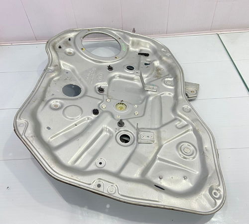 Maquina De Vidro Dianteira Direita Kia Sorento 09/15